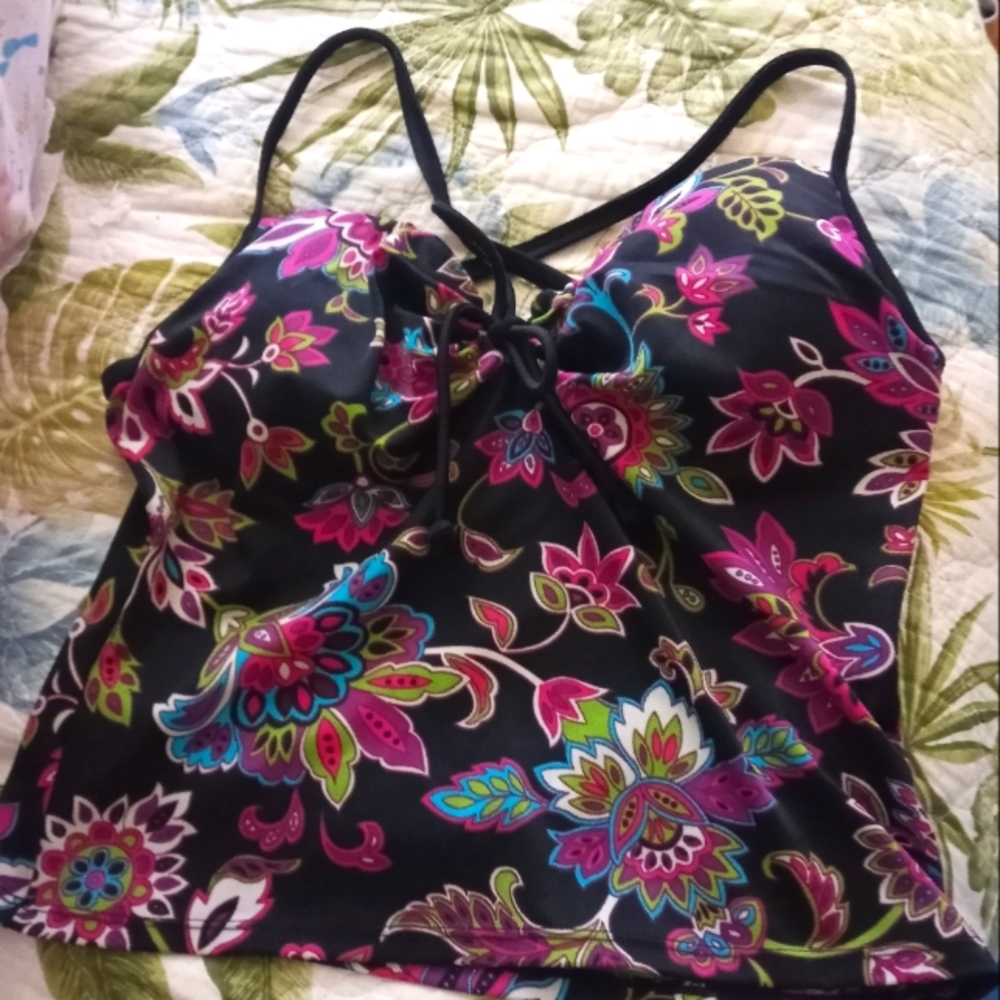 Victoria’s Secret Swim Tank 36B Black Pink Floral